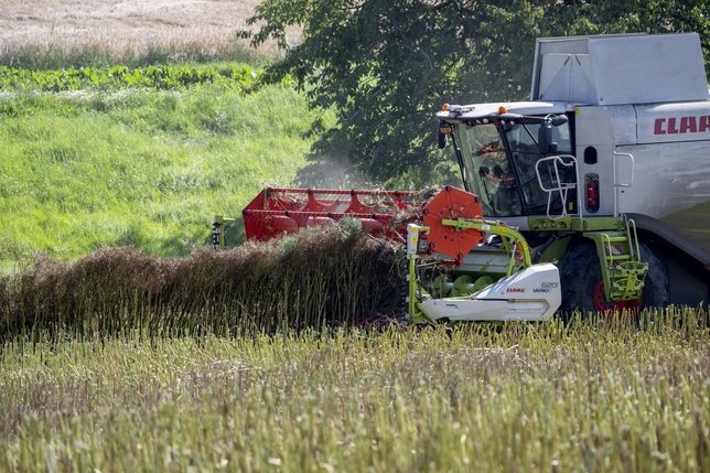 Editorial: Au-delà de la biodiversité, quel rôle voulons-nous pour les paysans suisses?